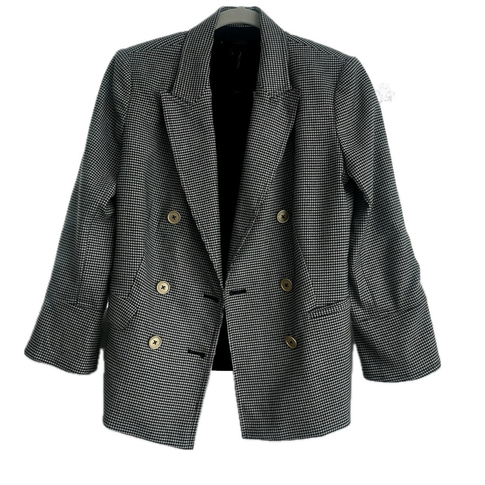 Donna Karan women’s double-breasted silhouette.  Size S.